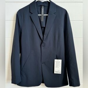￼ Lululemon New Venture Blazer - Navy, size M